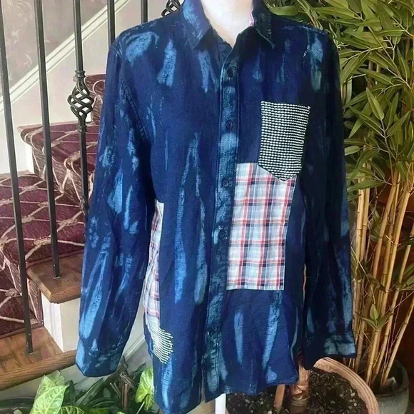 Sun + Stone mens cotton. Button down shirt. Size medium. Excellent condition. - Picture 3 of 7